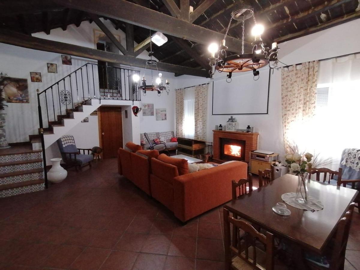 Rancho Jardines De Marchenilla Villa Alcalá de Guadaira Eksteriør bilde