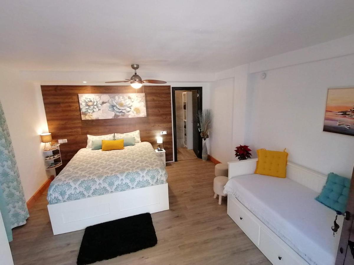 Rancho Jardines De Marchenilla Villa Alcalá de Guadaira Eksteriør bilde